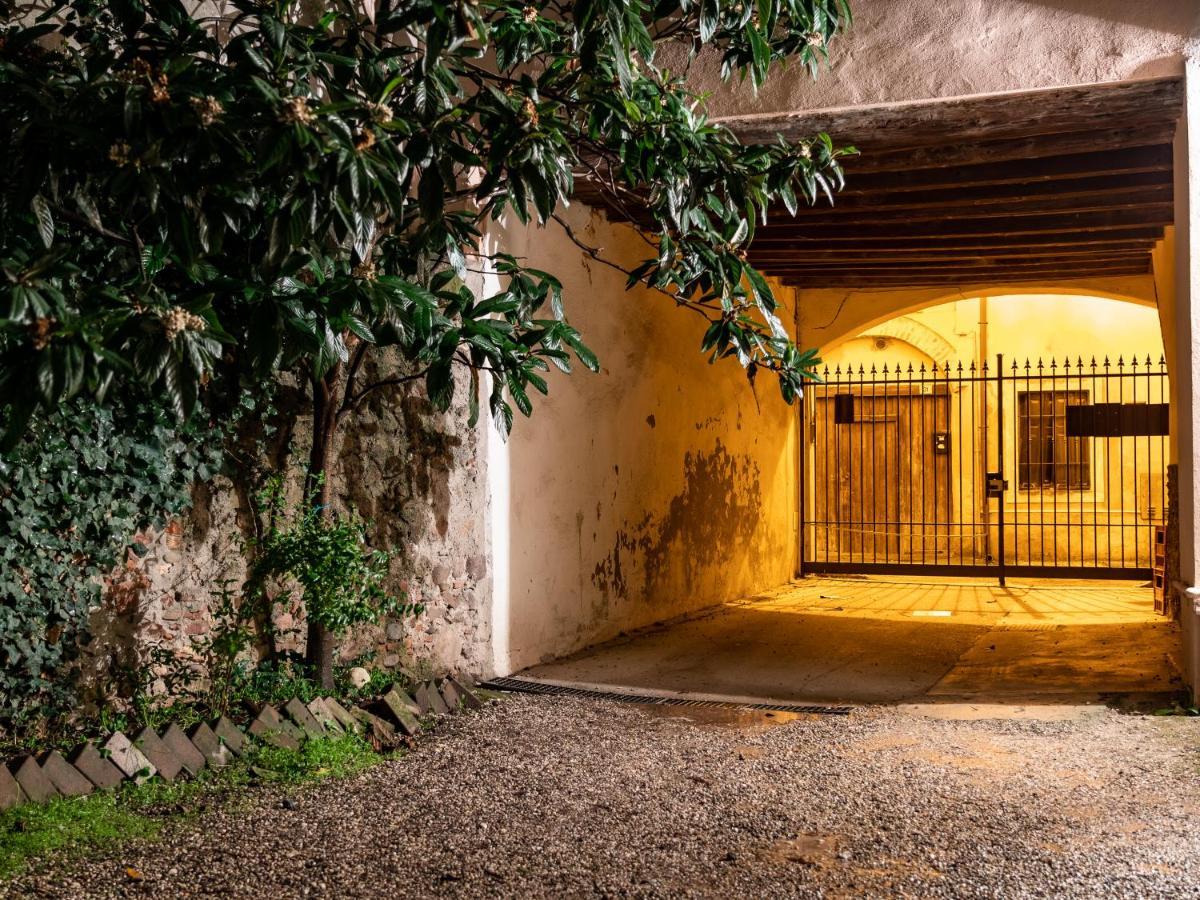 Camera Rustica In Valpolicella Con Parcheggio Pescantina Dış mekan fotoğraf